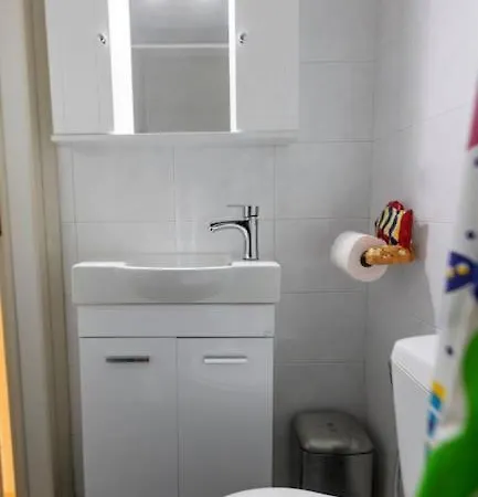 Emerald Family Maisonette *