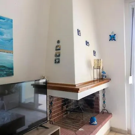 Emerald Family Maisonette Siviri
