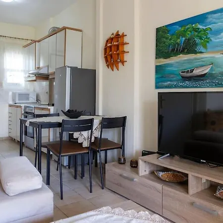 Emerald Family Maisonette * Siviri